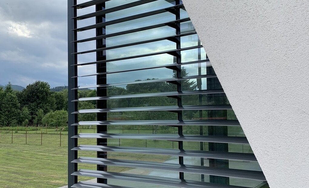 Fixed sun blinds K-system